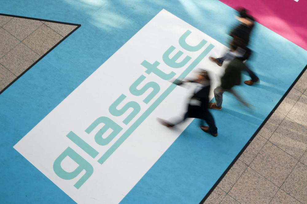 هیات نمایشگاهی Glasstec