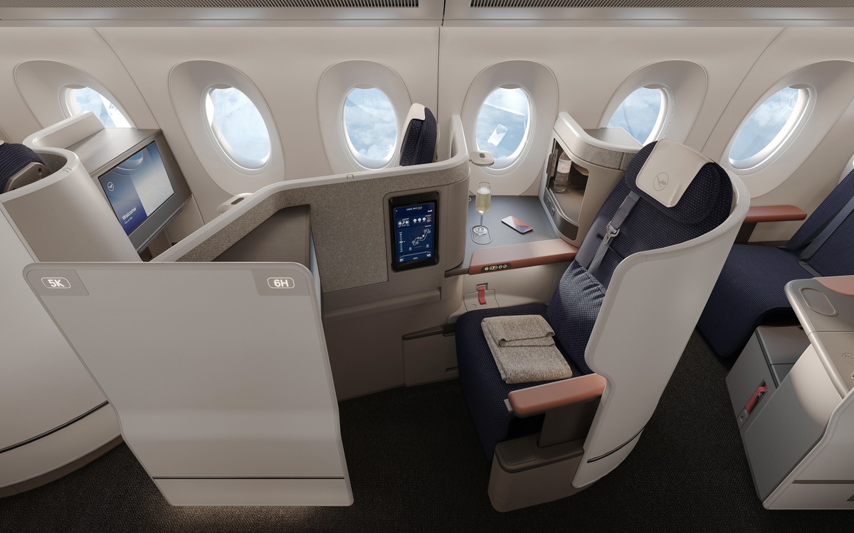 Lufthansa-Allegris-Business-Class-Privacy-and-Classic-Sitz