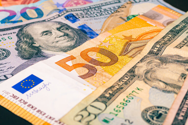 Iran Officially Adopts a Single Exchange Rate System